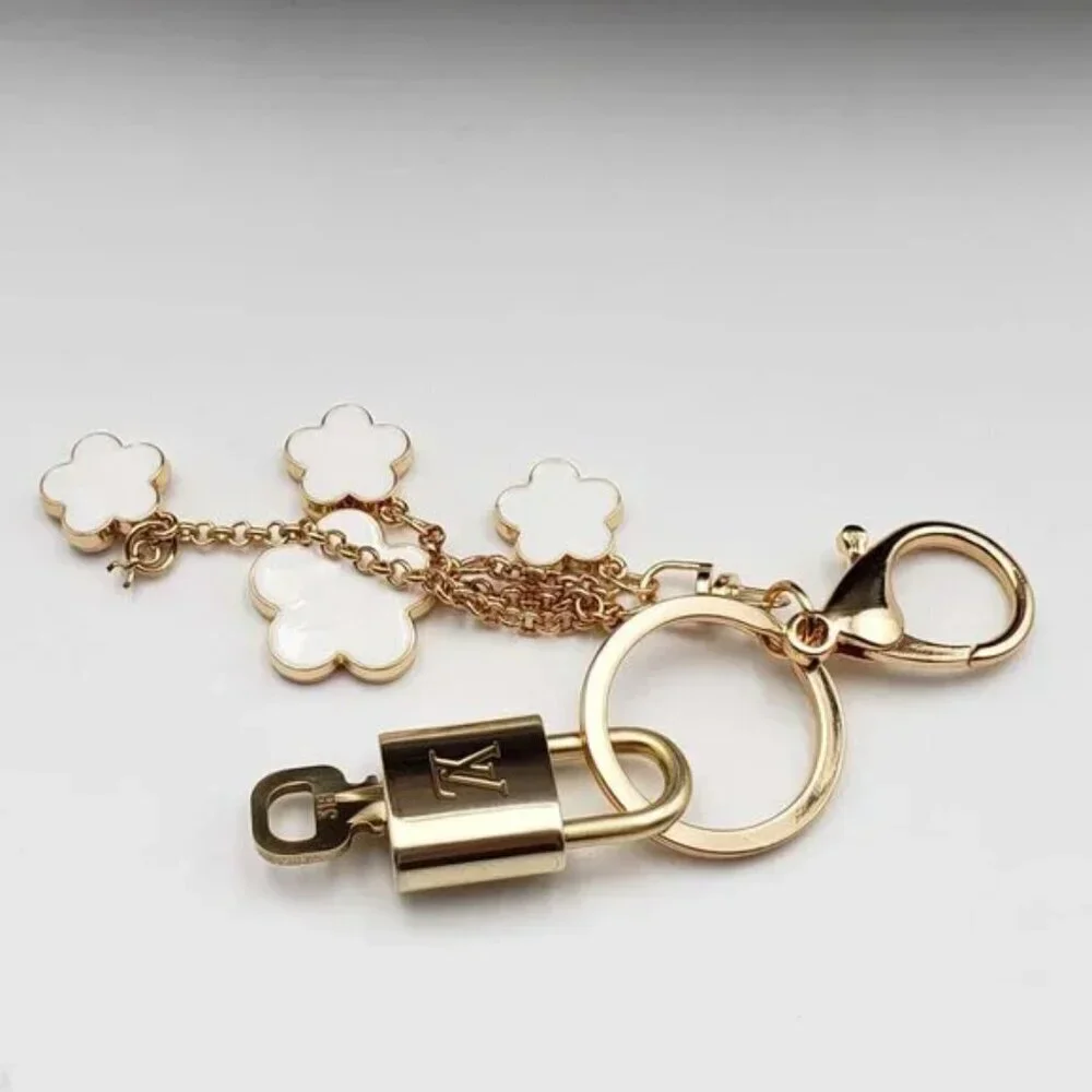 LV Authentic Gold Padlock 🔒 Key Set w/ Unbranded Flower Keychain Charm